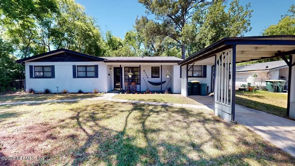 8114 Naranja Drive W Jacksonville FL 32217