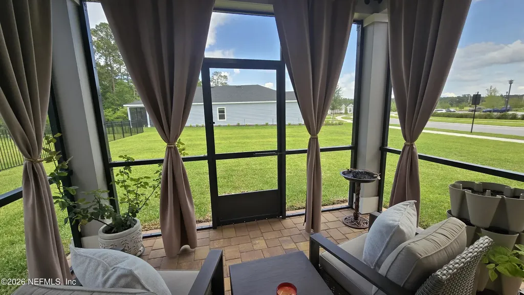 2704 Berryhill Road Green Cove Springs FL 32043