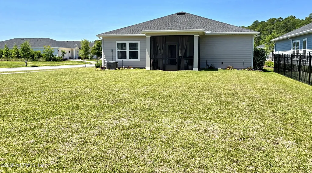 2704 Berryhill Road Green Cove Springs FL 32043