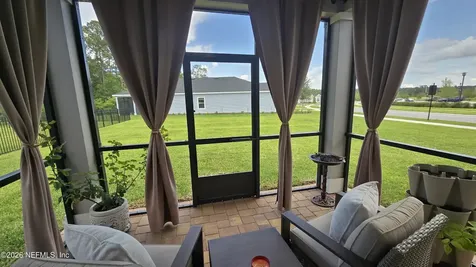 2704 Berryhill Road Green Cove Springs FL 32043