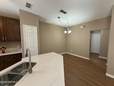 13703 Richmond Park Drive N Jacksonville FL 32224
