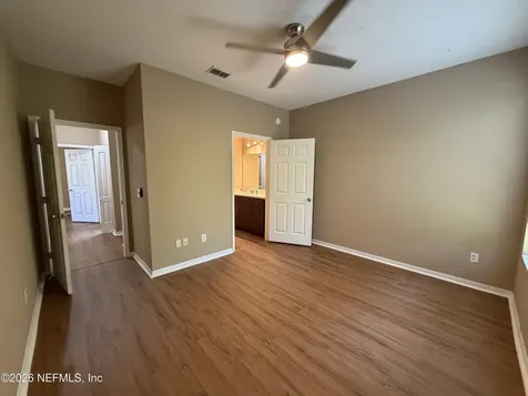 13703 Richmond Park Drive N Jacksonville FL 32224