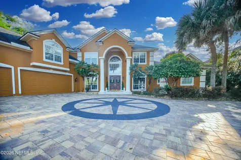 1326 Charter Court E Jacksonville FL 32225