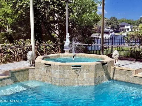 1326 Charter Court E Jacksonville FL 32225