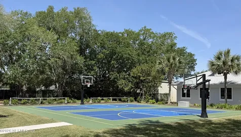 1326 Charter Court E Jacksonville FL 32225