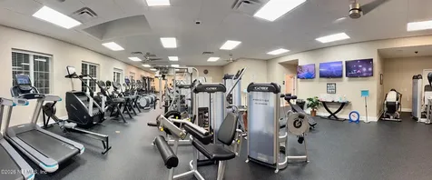 1326 Charter Court E Jacksonville FL 32225