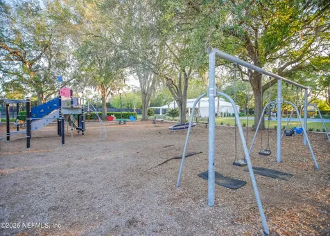 1326 Charter Court E Jacksonville FL 32225
