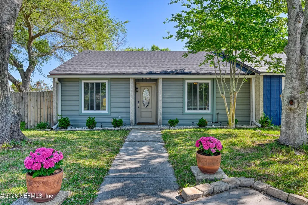 582 Aquatic Drive Atlantic Beach FL 32233