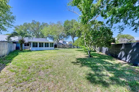 582 Aquatic Drive Atlantic Beach FL 32233