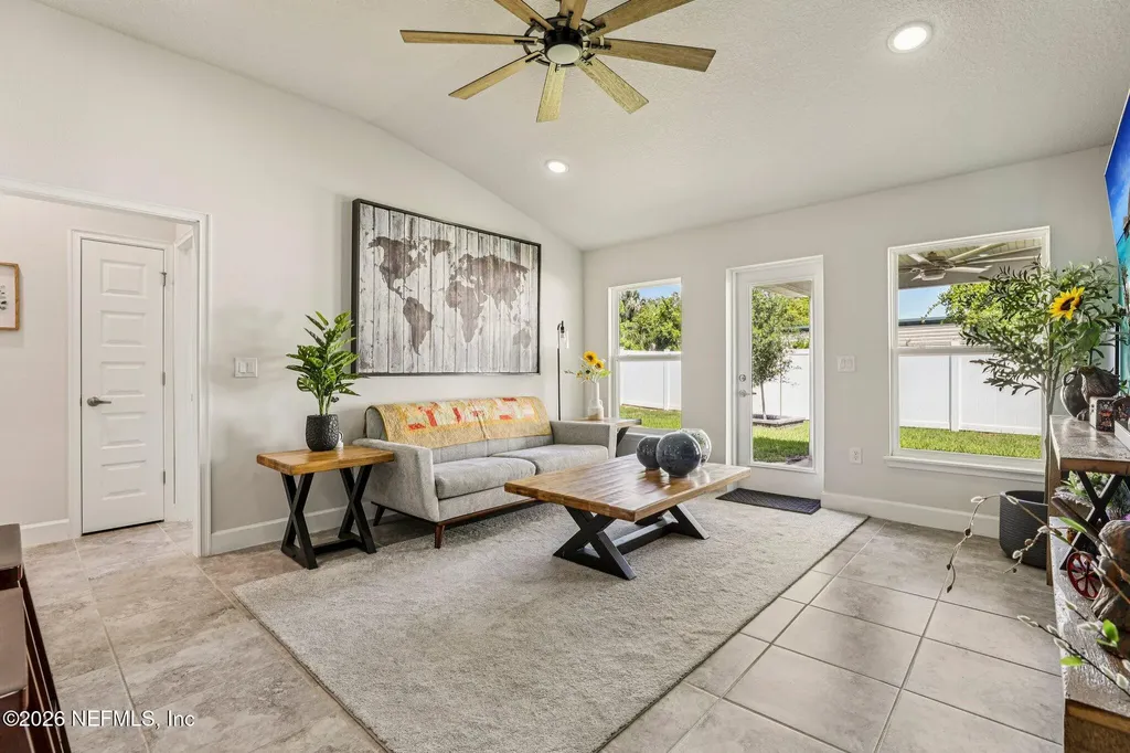 1051 Tupelo Circle Cocoa FL 32926