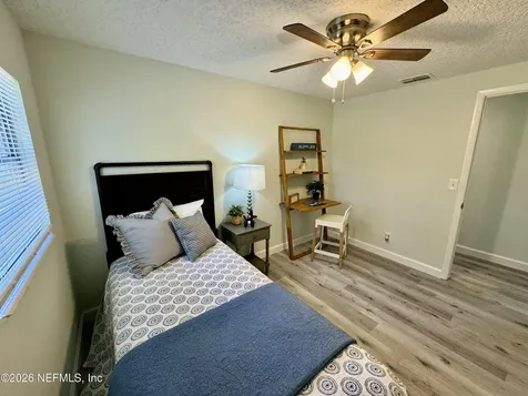 5243 Seaboard Avenue Jacksonville FL 32210