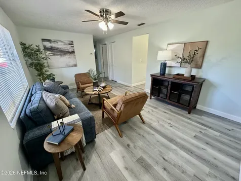 5243 Seaboard Avenue Jacksonville FL 32210