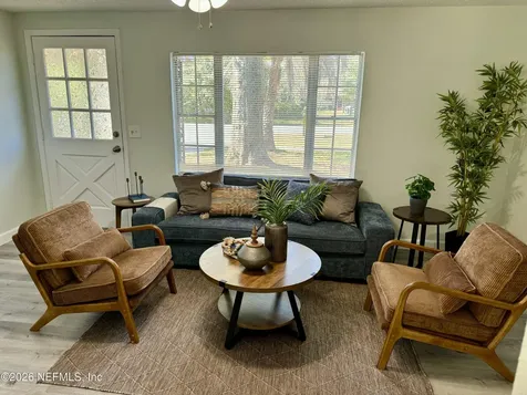 5243 Seaboard Avenue Jacksonville FL 32210