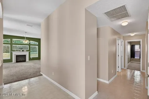 821 W Cumberland Court St. Johns FL 32259