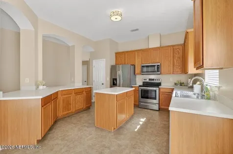 821 W Cumberland Court St. Johns FL 32259