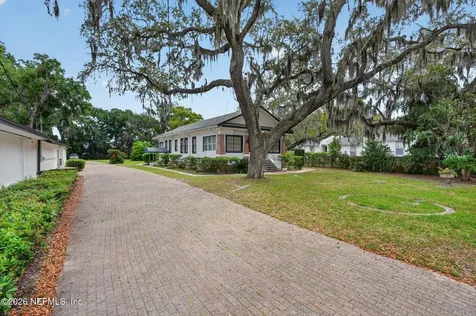 4004 Atlantic Boulevard Jacksonville FL 32207