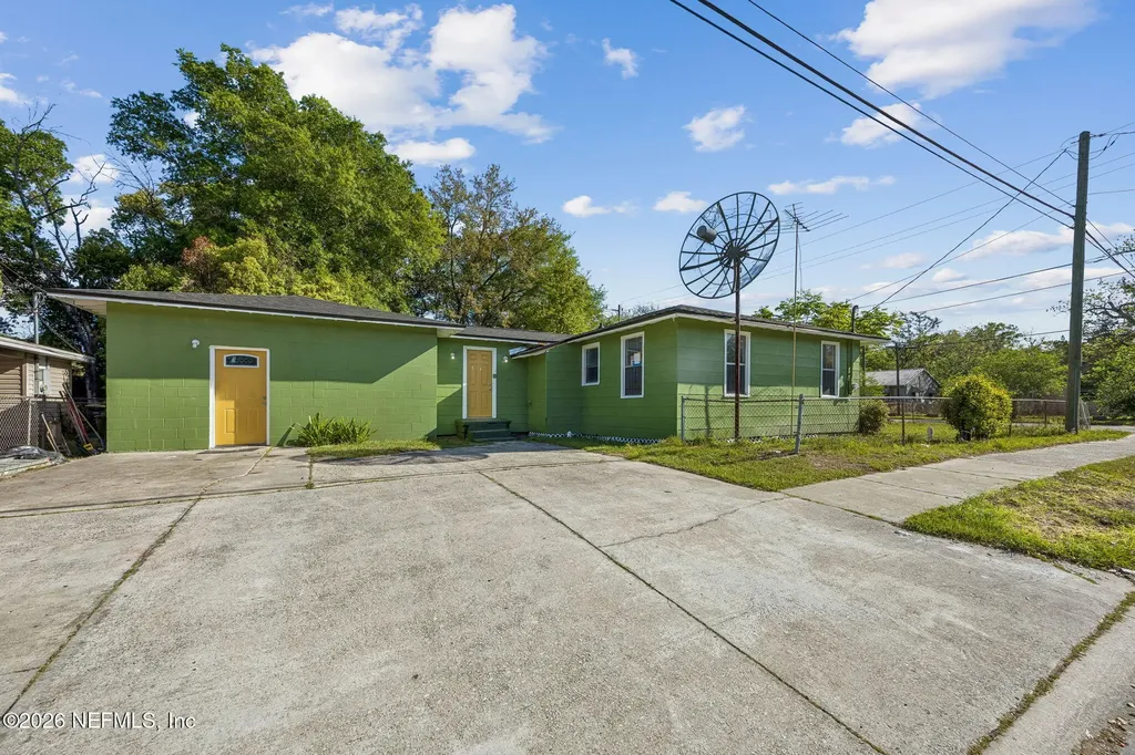 3304 Division Street Jacksonville FL 32209
