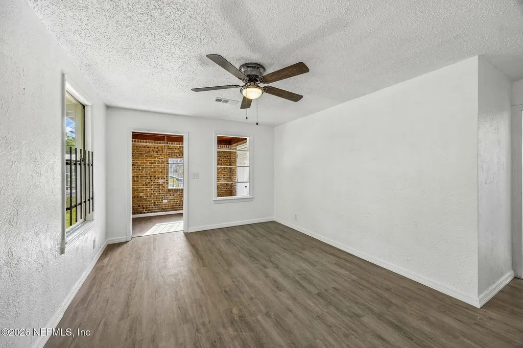 3304 Division Street Jacksonville FL 32209