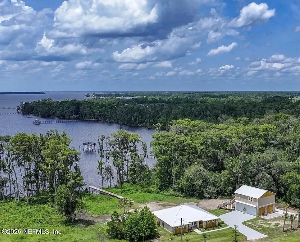 159 Mays Cove Road East Palatka FL 32131
