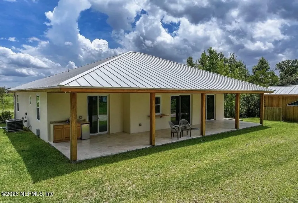 159 Mays Cove Road East Palatka FL 32131