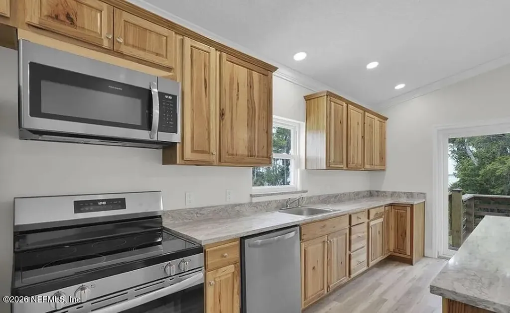 159 Mays Cove Road East Palatka FL 32131