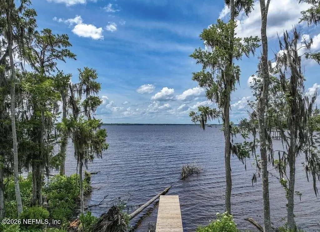 159 Mays Cove Road East Palatka FL 32131