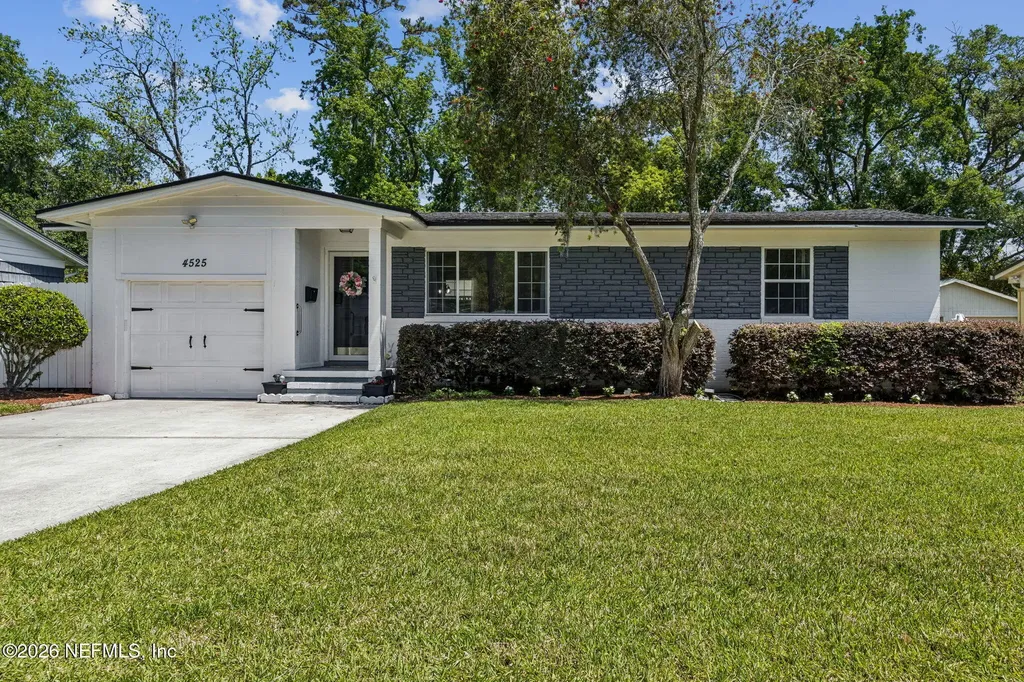 4525 Water Oak Lane Jacksonville FL 32210