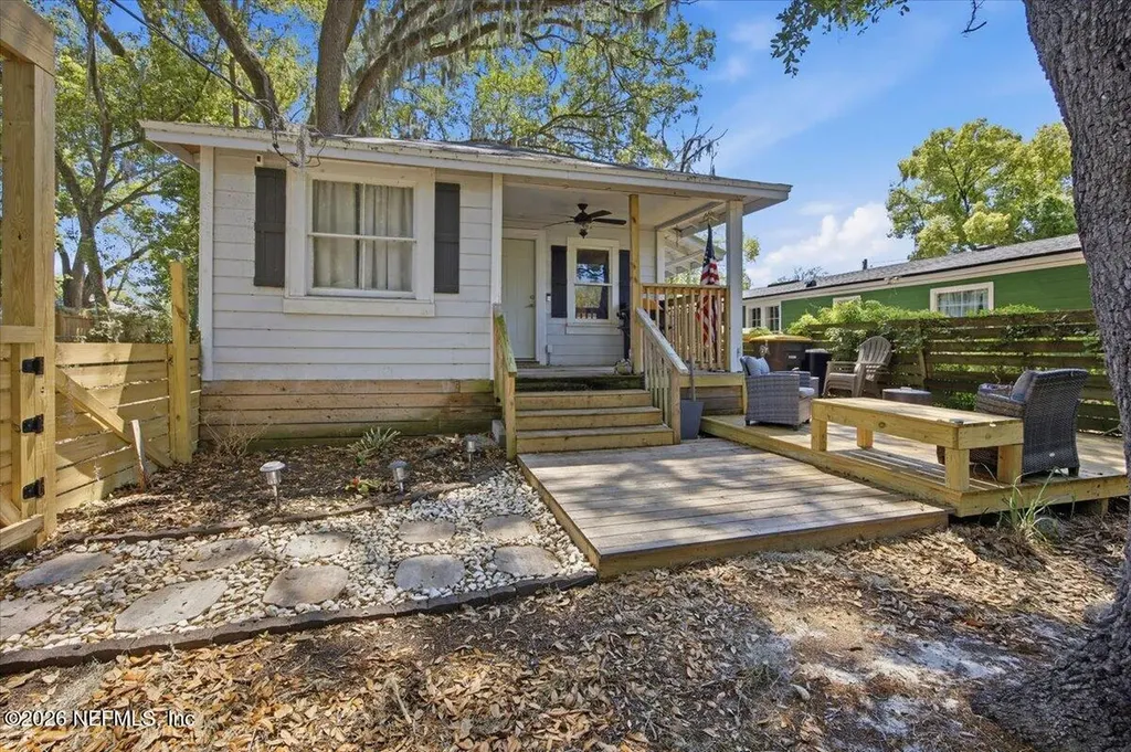 8318 Osteen Street Jacksonville FL 32210