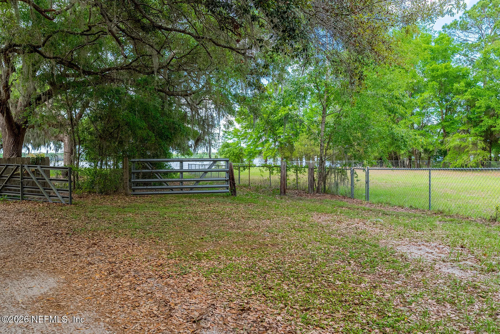 102 Swans Nest Circle Melrose FL 32666