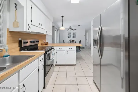 102 Swans Nest Circle Melrose FL 32666
