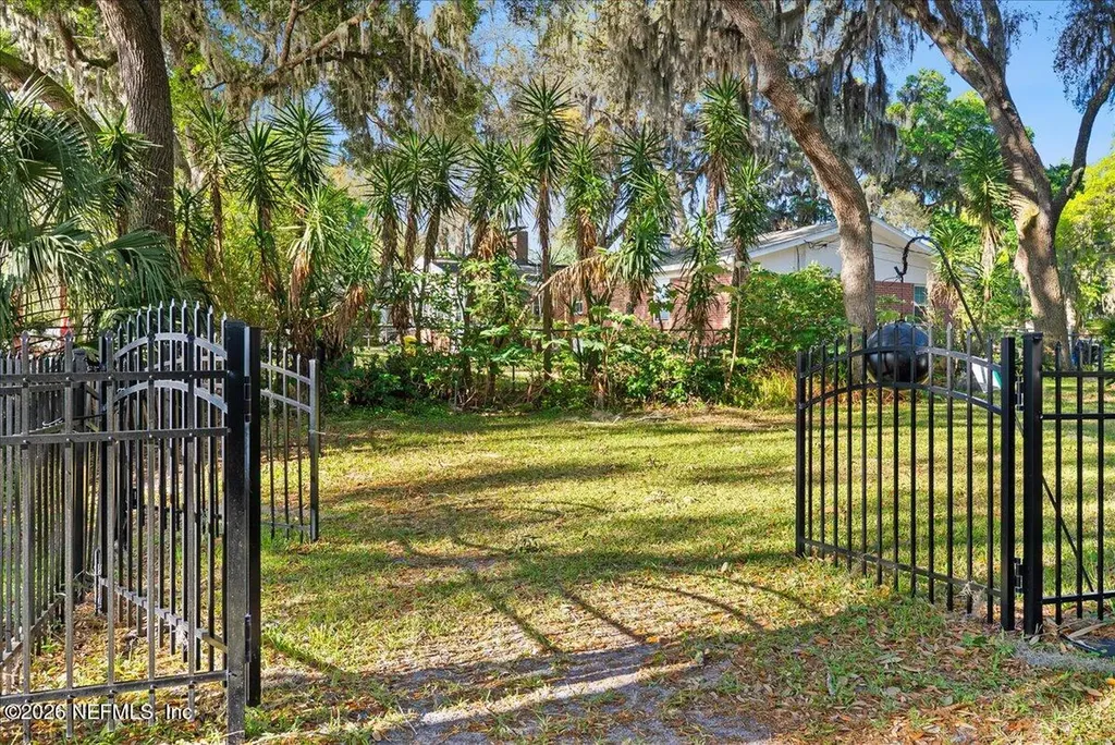 85316 Avant Road Yulee FL 32097