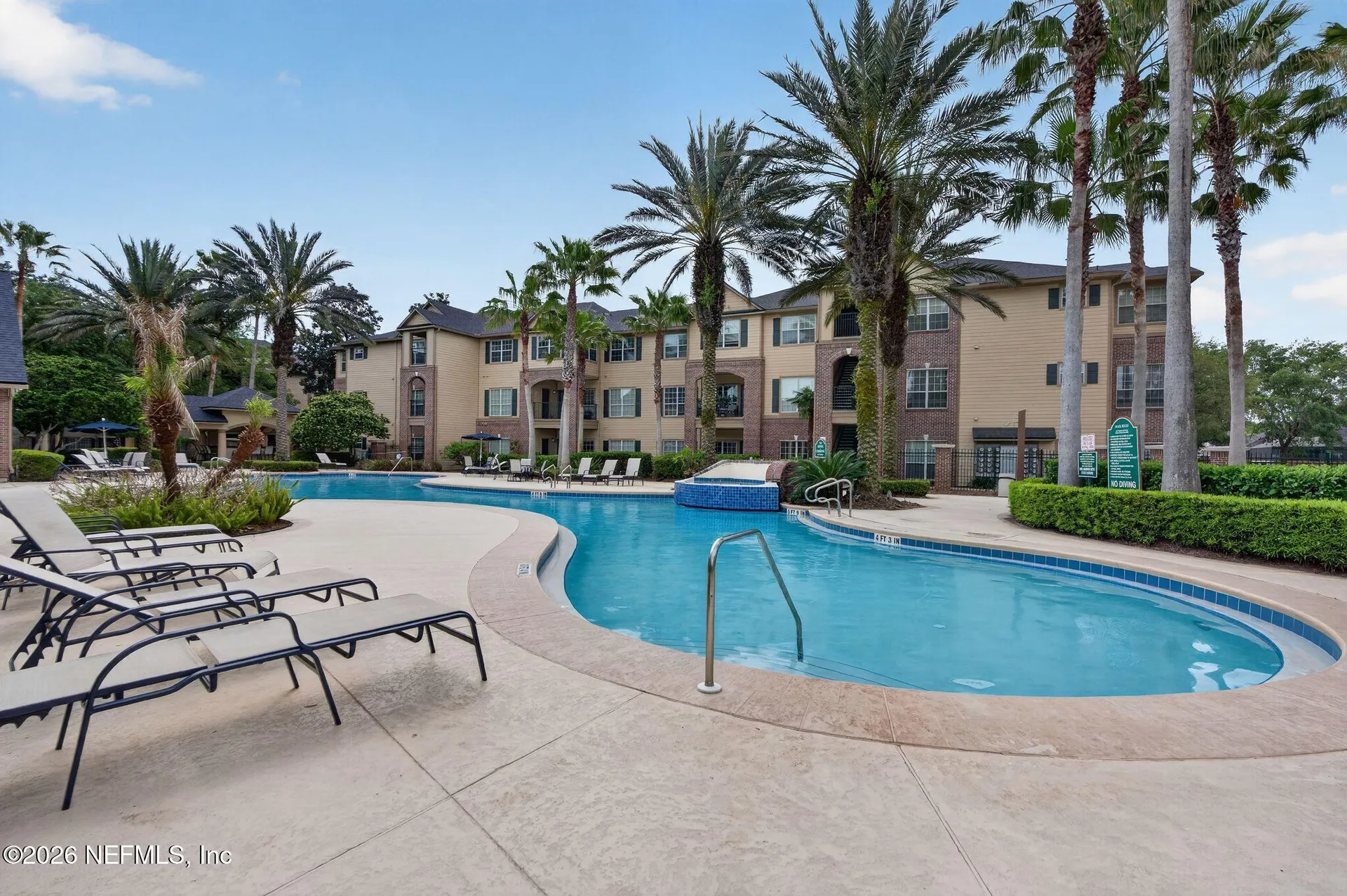 7800 Point Meadows Drive Jacksonville FL 32256