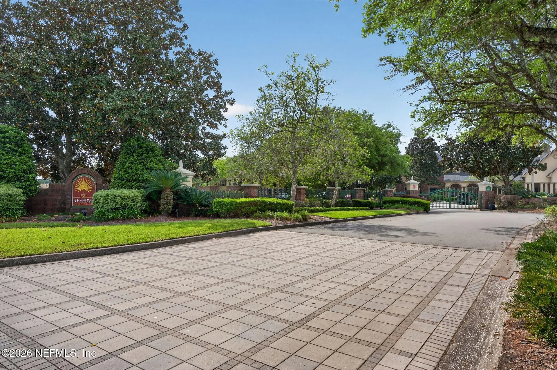 7800 Point Meadows Drive Jacksonville FL 32256