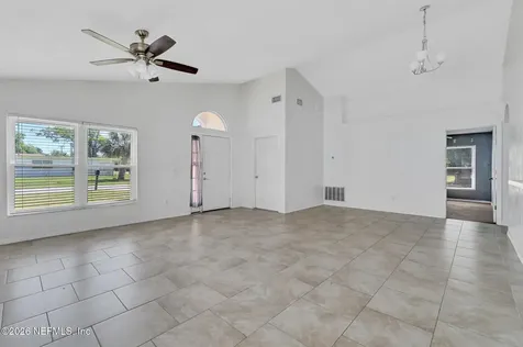 646 Whitehall Street Daytona Beach FL 32114