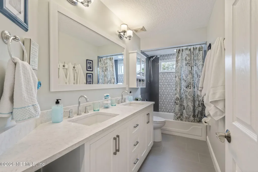 2566 Merrill Boulevard Jacksonville Beach FL 32250