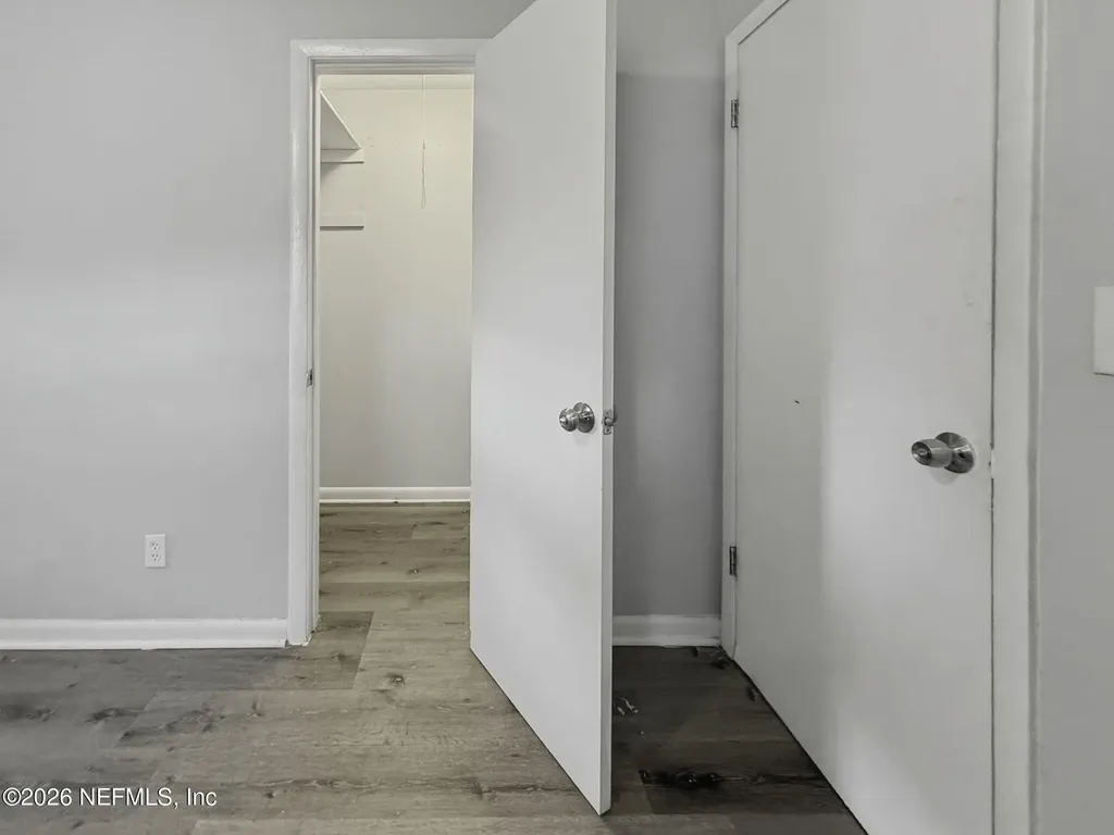 7632 Hillside Drive Jacksonville FL 32221