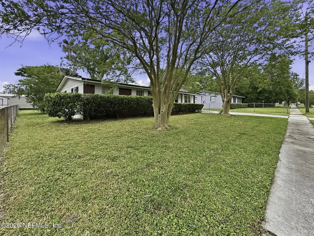 7632 Hillside Drive Jacksonville FL 32221