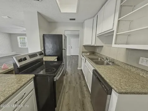 7632 Hillside Drive Jacksonville FL 32221