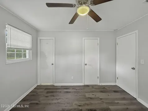 7632 Hillside Drive Jacksonville FL 32221