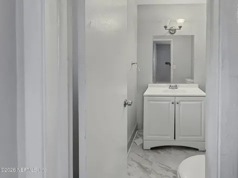 7632 Hillside Drive Jacksonville FL 32221