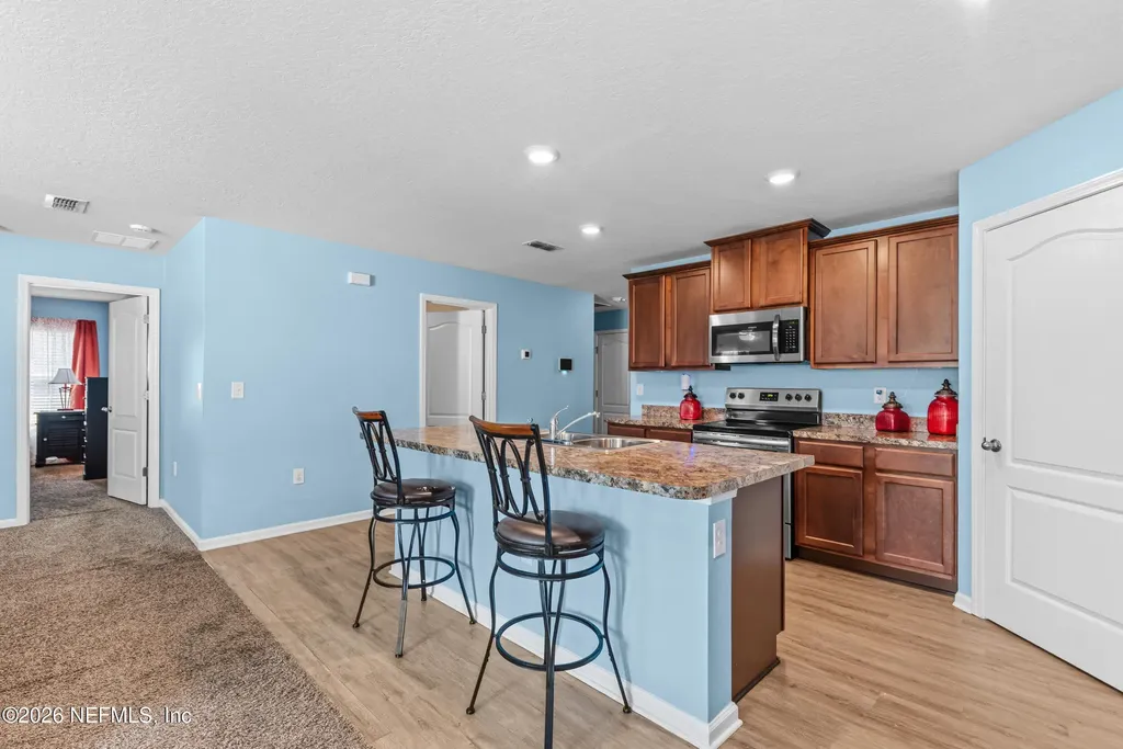 2432 Sea Palm Avenue Jacksonville FL 32218