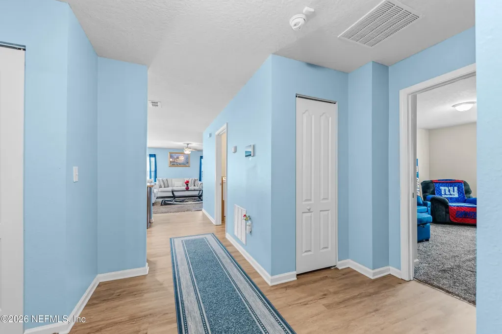 2432 Sea Palm Avenue Jacksonville FL 32218
