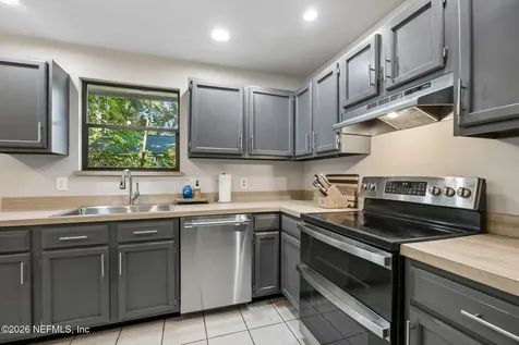1476 Rivergate Drive Jacksonville FL 32223