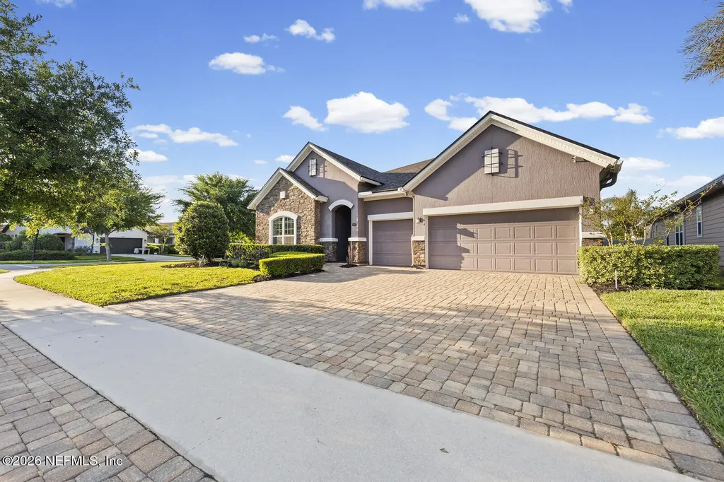 197 Greenleaf Lakes Avenue Ponte Vedra FL 32081
