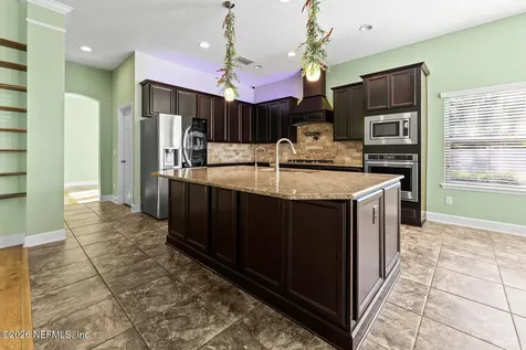197 Greenleaf Lakes Avenue Ponte Vedra FL 32081