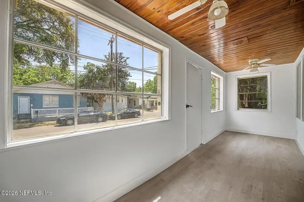 1551 W 2nd Street Jacksonville FL 32209