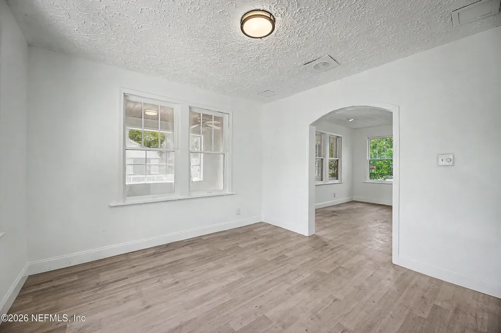 1551 W 2nd Street Jacksonville FL 32209