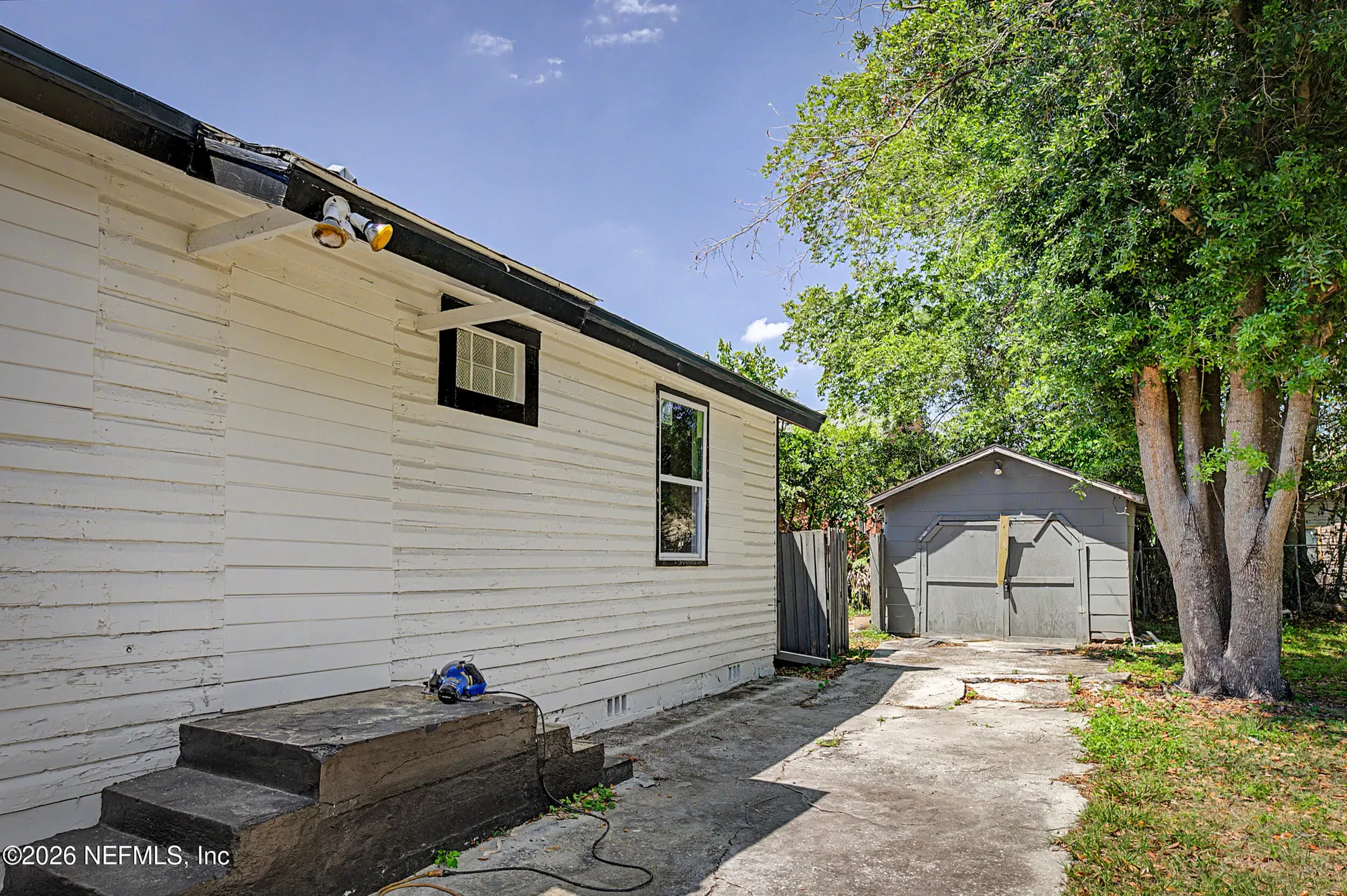1551 W 2nd Street Jacksonville FL 32209