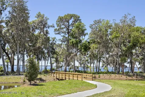 141 Oakmoss Drive St. Johns FL 32259
