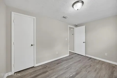 726 Perryman Lane W Jacksonville FL 32221